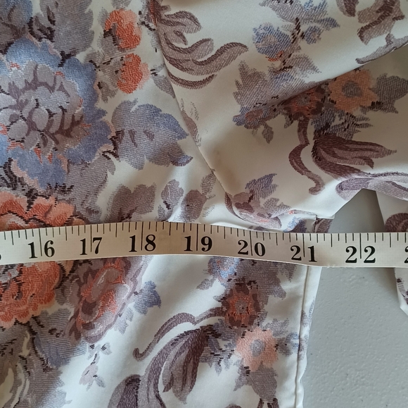 VINTAGE BLOUSE - Picture 8 of 12